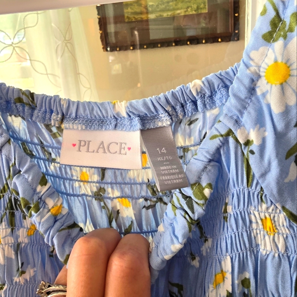 Girls dress